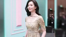 Đào... mọi người bảo thảm đỏ Scream Night năm nay có bộ váy xấu nhất? ? ?