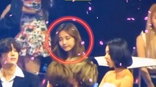 Reaksi Idol Kpop Terhadap Kecantikan TWICE Tzuyu