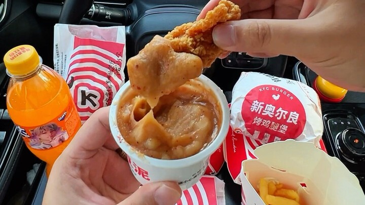 Mashed potatoes with a burger—happiness without a care in the world