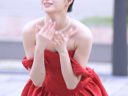 Wang Yiren - Zombie