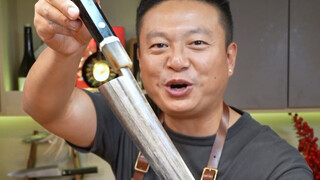 The fastest fish in the world, the swordfish. Use the swordfish's sword to cut the swordfish and mak