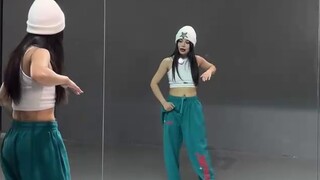 การสอนเต้นรำแบบใหม่โดยละเอียด