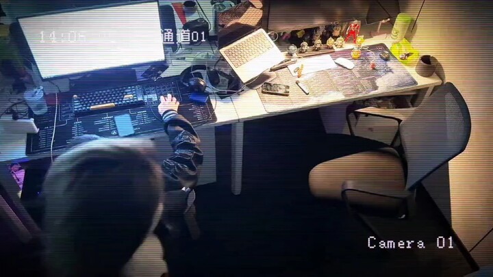 Anh ấy định làm gì vậy? Cosplay Arafat à?