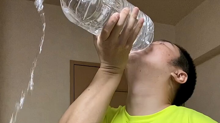 Sagawa is having fun again.