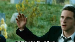 ชายคนหนึ่งปีนขอบหน้าต่างสูง 100 เมตรแล้วกระโดดลงมาด้วยความตกใจ