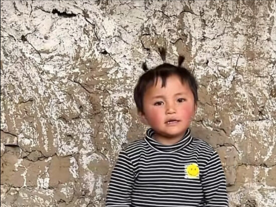 Tibetan dancing girl Tenzin Laji 2025-6-2 20:12 Tibet