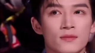 Haha, what's wrong with these two? They have been chirping in the audience all night.