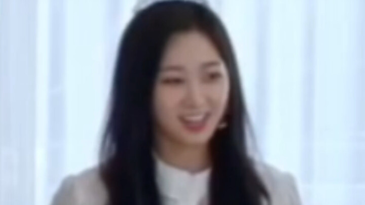 What happens when a Japanese sister meets a busy Chinese younger member? Li Ning CP