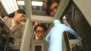 【宇哥】警方束手无策的密室悬案，安保小伙却轻松破案《上锁的房间02》