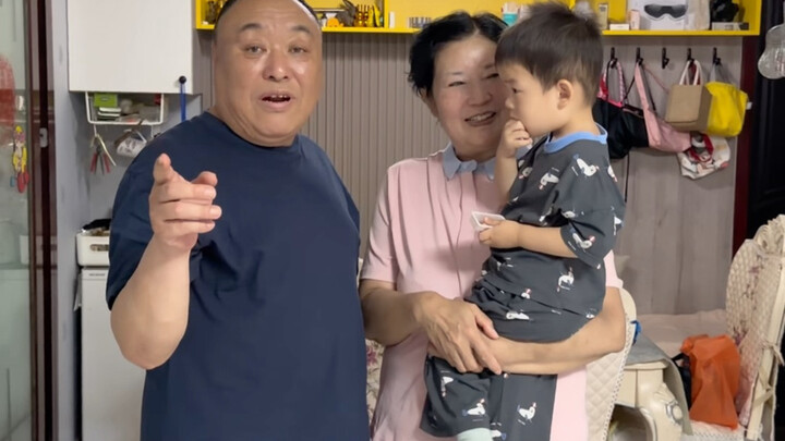 What did the food-loving mom eat during her trip back to her parents’ home in Henan!