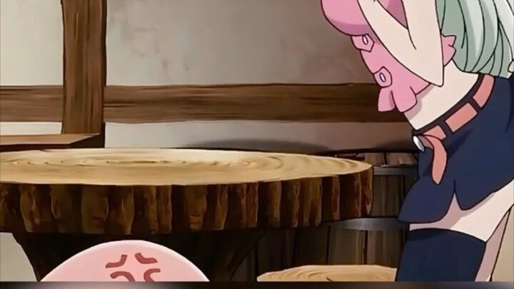 tiba tiba ada yang masuk dari belakang