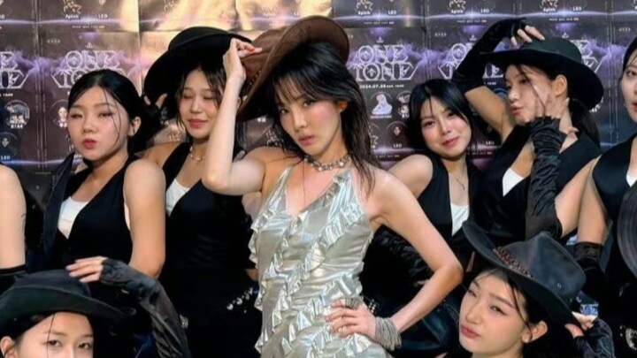 2NE1 Park Sandara "Tôi là người nổi tiếng nhất + Cút đi + Tôi không quan tâm" 240720 Sân khấu HD