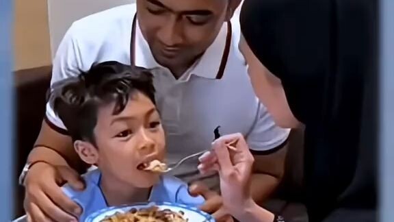 PAULA NANGIS SAAT ARYA SALOKA BERI PERHATIAN INI KEPADA KIANO YANG LAGI SAKIT