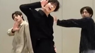 โด๊ป☞วันนี้มันเทศตัวผู้