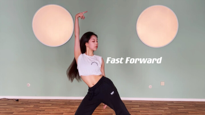 Am I the only one who really, really likes SOMI's Fast Forward?
