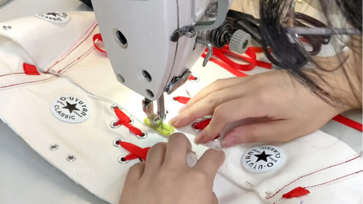 DIY Lee Chae-Yeon มาเต้นในชุดร้องเพลงกันเถอะ