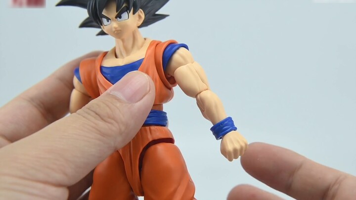 [Đồ chơi] Goku lắp ráp mới của Bandai, có gì khác biệt so với phiên bản cũ Bảy Viên Ngọc Rồng Tôn Ng
