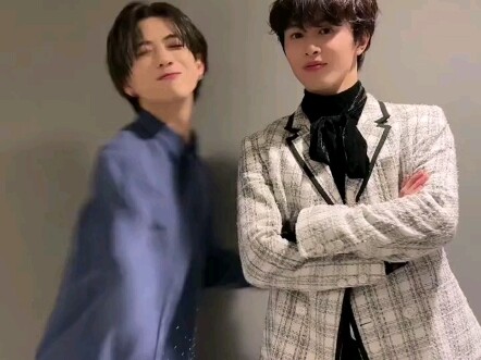 【拓弥＋洸希】一时不知道眼睛该看谁‼️你俩往那儿一站就足够卡哇伊了❤【田中洸希】【草川拓弥】（恋恋洗衣店第二季主题曲《可爱纪念》）