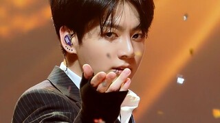 Jin's Solo New Song "Standing Next to You" First Performance Stage