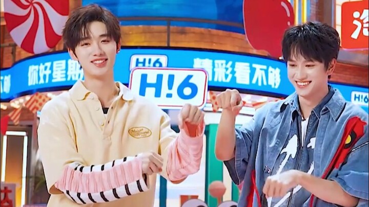 [ติงเฉิงซินและเอาซิยี่ ฉาเหมียวเต้น] "น่าอายจริงๆ" อ่าาาา นักเต้นทั้งสองร่วมมือกันบนเวที! เหล่าฉินพู