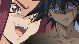 Yusei, malam ini adalah hari ulang tahunmu, aku ingin menghadiahimu dengan keras!