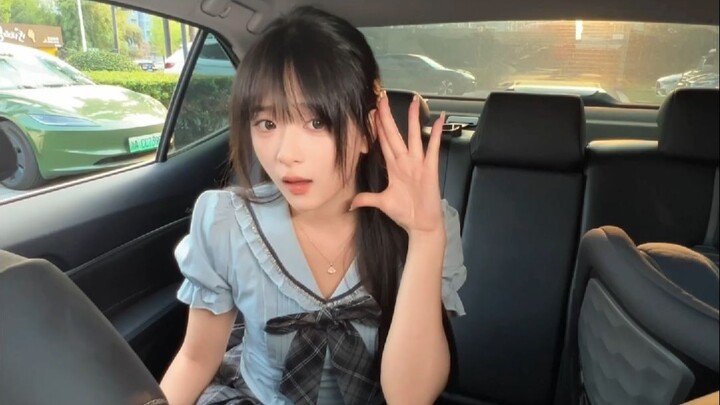 Lớp học có thêm người thì tự nhiên trở thành ác phụ