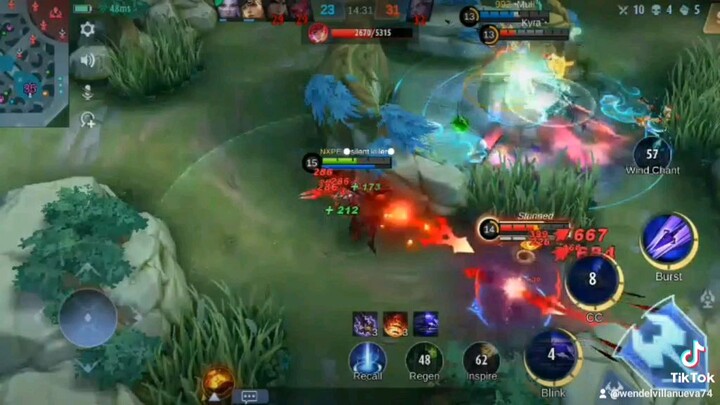 playing mobile legend