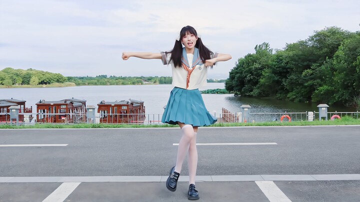 Soda kem và đèn vương miện ( ˘ ³˘)❤