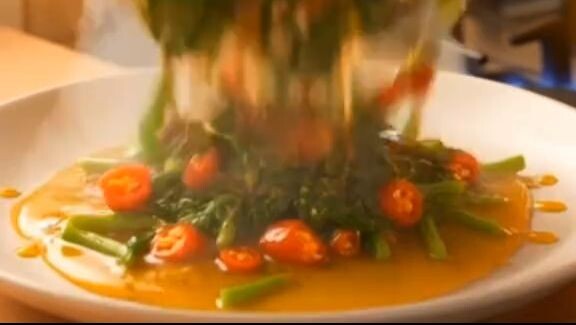 sayur genjer ditumis pedes
