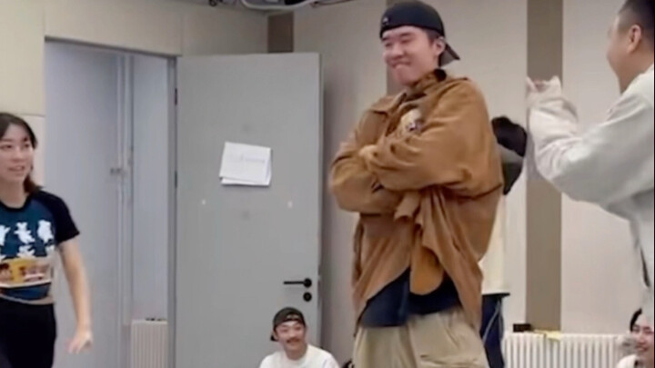 Nhân cơ lôi tử năm 24