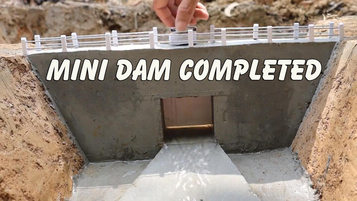 Tự tay làm một con đập mini, đầy đủ chức năng trữ nước và xả lũ