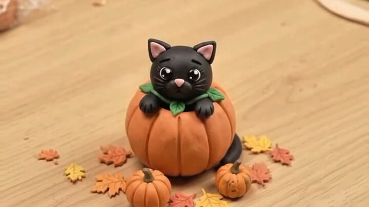 可爱黑猫藏在南瓜里！🎃🐈‍⬛｜万圣节迷你艺术