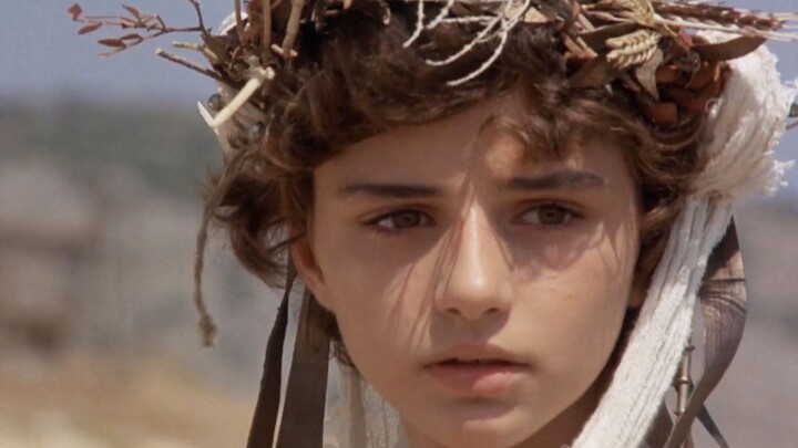 Mind-blowing—sculptural beauty queens actually exist in real life!