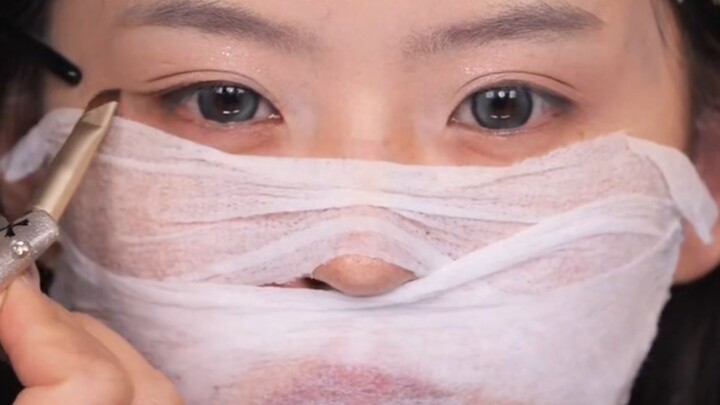 Coba lihat‼️ Dia jago banget nge-tutupin jerawat!