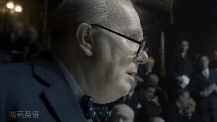 Bài phát biểu đầy cảm hứng của Churchill trong “giờ phút đen tối nhất”