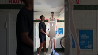 Can he find someone TALLER than VICTOR WEMBANYAMA in PARIS?! 👀 #Shorts