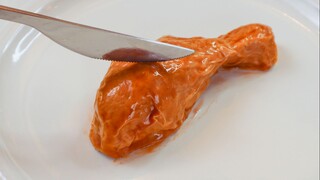原以为是只卤鸡腿，一刀下去，竟然是失传已久的…..