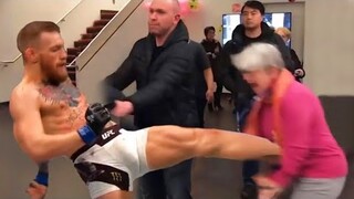 You laugh, you lose 1 life (❤️❤️❤️)