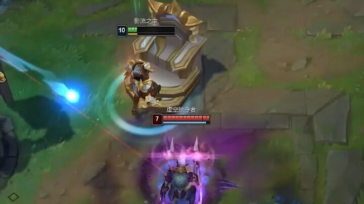 ตั๊กแตนตำข้าว: ภพนี้มันแปลกๆ นะ?