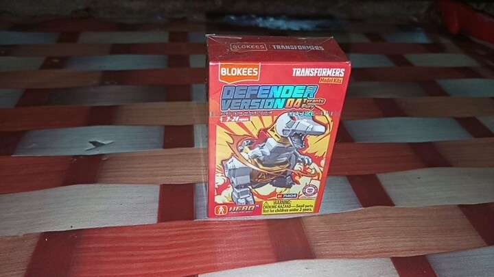 Blokees Transformers Derenoer Version 4 Megatron Unboxing Speed Build