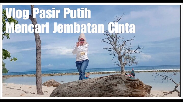 Pantai Lhok Mee Aceh Besar