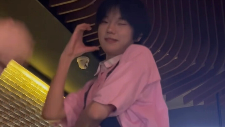 Whose male wife is this! Rollin full version is available!