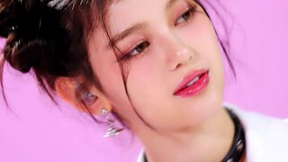 Choi Ye-na + Hanni + Danielle + Jo Mi-yeon + Park Shi-eun + Shim Ji-yoon + Eunha + Yoo Yeon-jung Cov