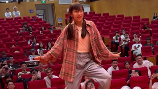 Audisi popper gadis SMP menantang lingkaran girlstyle #希怡 #南理工大学 #waacking #舞动青春活力 #女Popper #kpop