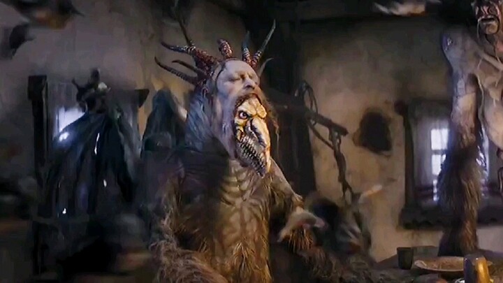 Kenapa semua orang tiba-tiba berubah menjadi monster saat kita sedang makan?