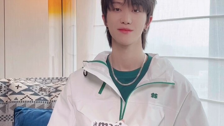 240610 SEVENTEEN Seung-ho THE8 Harper's Bazaar Live Performance No Standing Room