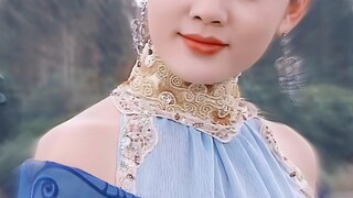 Trời ơi... họ đã trở lại màn ảnh rồi! Tôi hoàn toàn hiểu được sự ngạc nhiên của cư dân mạng trước độ
