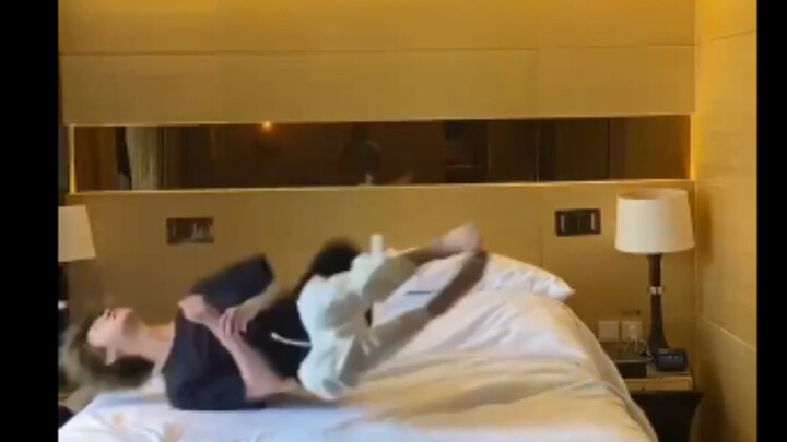 【Từ Minh Hạo】Khảo cổ cho fan mới wvs, video kungfu với bố đăng trong đợt về nước năm ngoái