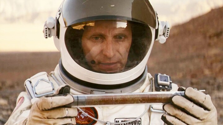 Astronaut Discovers Mysterious Life on Mars—Then Their Body Starts Transforming Horribly! Their Crew