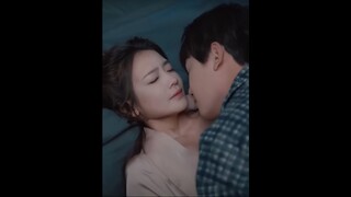 Anh chàng đang ở trong lớp thì đột nhiên bị ràng buộc vào hệ thống. Nhiệm - Phụ đề tiếng Việt